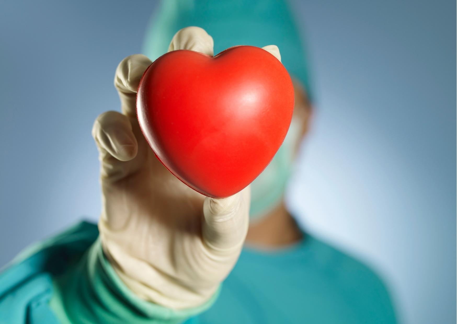 coração artificial total, transplante cardíaco