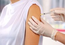 Anvisa libera vacina contra VSR para adultos a partir de 18 anos: o que muda na prática Adulto recebendo vacina contra VSR no braço