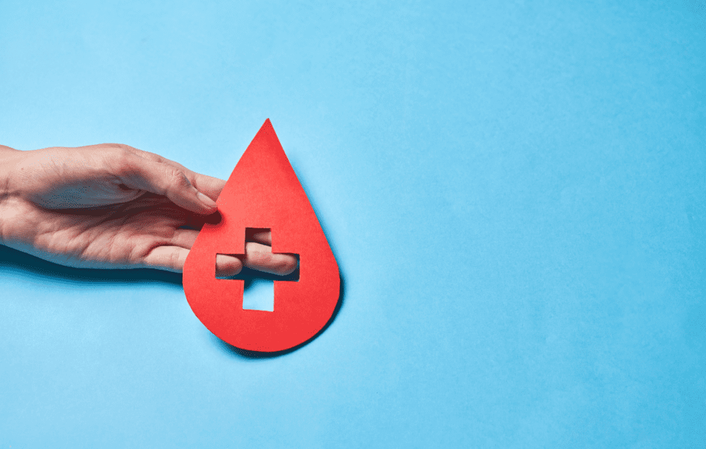 gota de sangue, representando a doação de sangue o tratamento das anemias