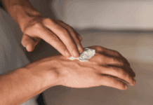 Testosterona em gel no tratamento do hipogonadismo masculino: caso clínico ilustra os riscos de transferência cutânea testosterona em gel no tratamento do hipogonadismo masculino