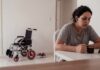 SUS amplia atendimento psicológico para mulheres: o que o médico precisa saber mulher em teleconsulta em atendimento psicológico para mulheres no sus